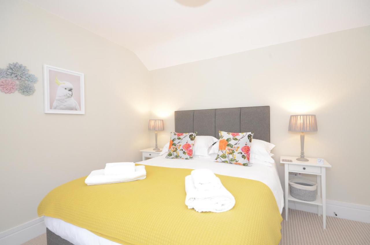 The Mews - 2 Bedroom Luxury, Spacious House With Free Parking Йорк Екстер'єр фото
